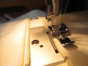 It's important to learn how to sew a zipper, a sewing notion - Sew Me Your Stuff